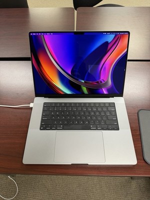 Apple MacBook Pro 16'' Space Gray M2 Pro 16GB RAM 512GB SSD (2023) w/ AppleCare+
