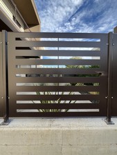 Pannelli per recinzioni in ferro con dettagli taglio laser forniti grezzi