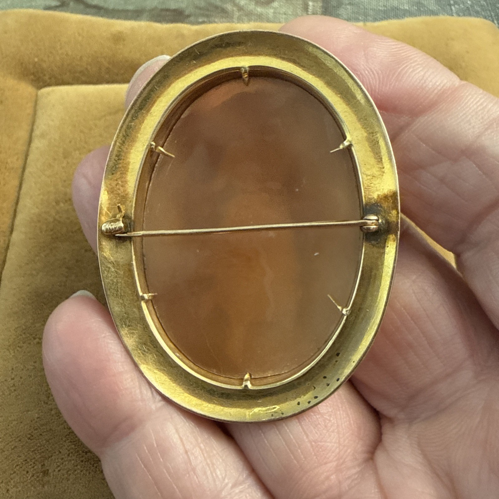 Antique 10k Solid Gold Dancing Lady Shell Cameo - image 2