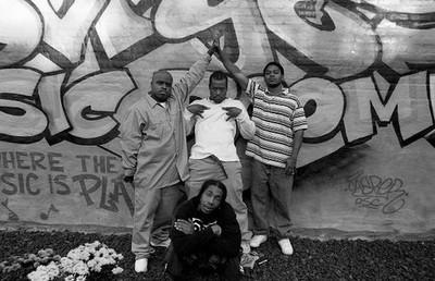 Cee Lo Khujo T-Mo Big Gipp from Goodie Mob poses for photos at Geo- Old Photo
