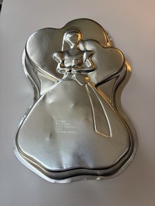 Wilton Cake Pan # 2105-8910 Barbie Princess Aluminum circa 2002