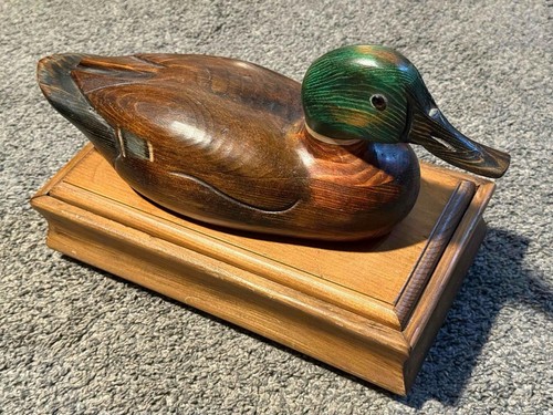 Thomas Tom Taber Wooden Duck Box Hand Carved Signed Vintage Wildlife Art Decor