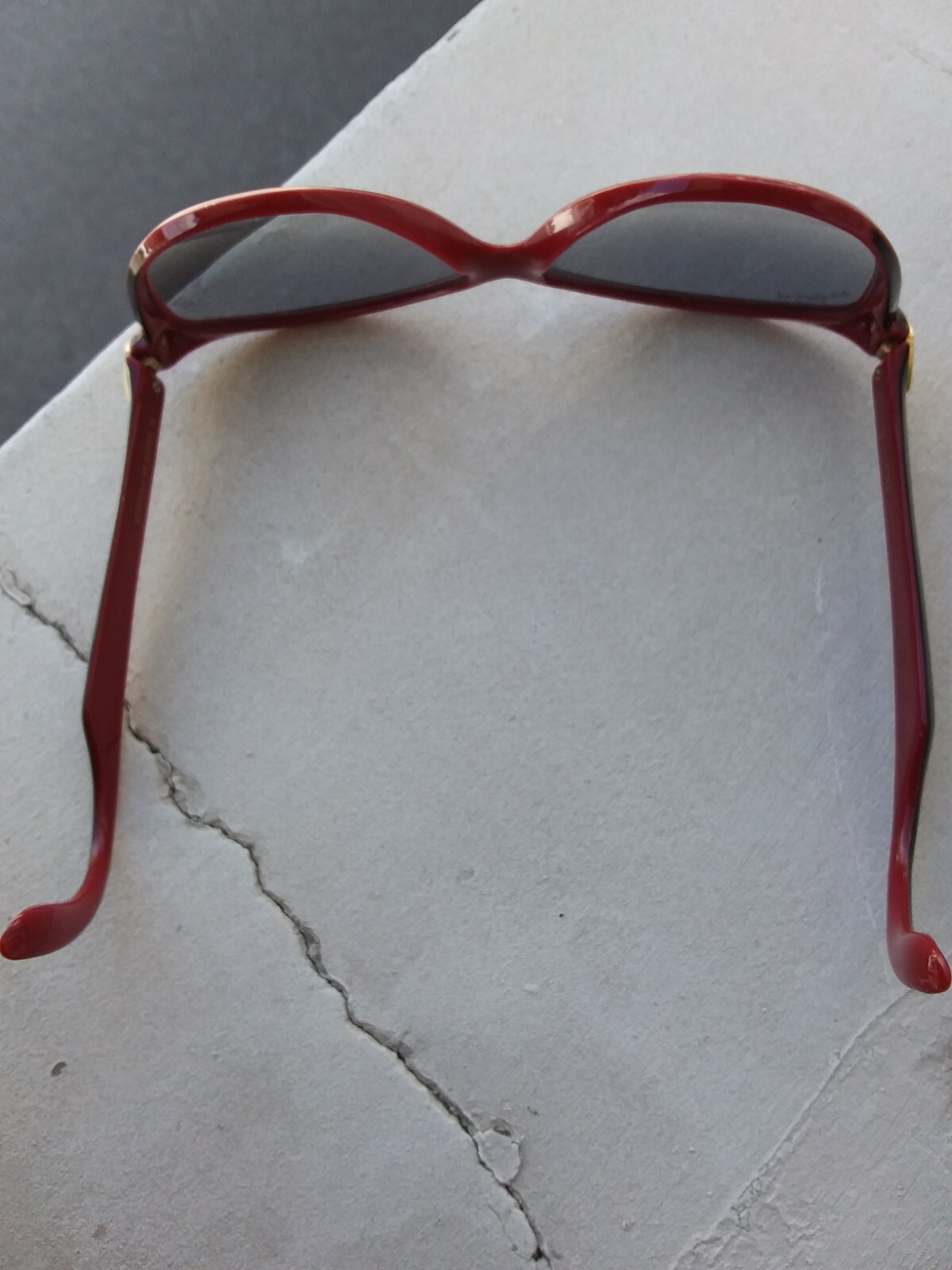 Lunettes de soleil Femme Yves SAINT LAURENT