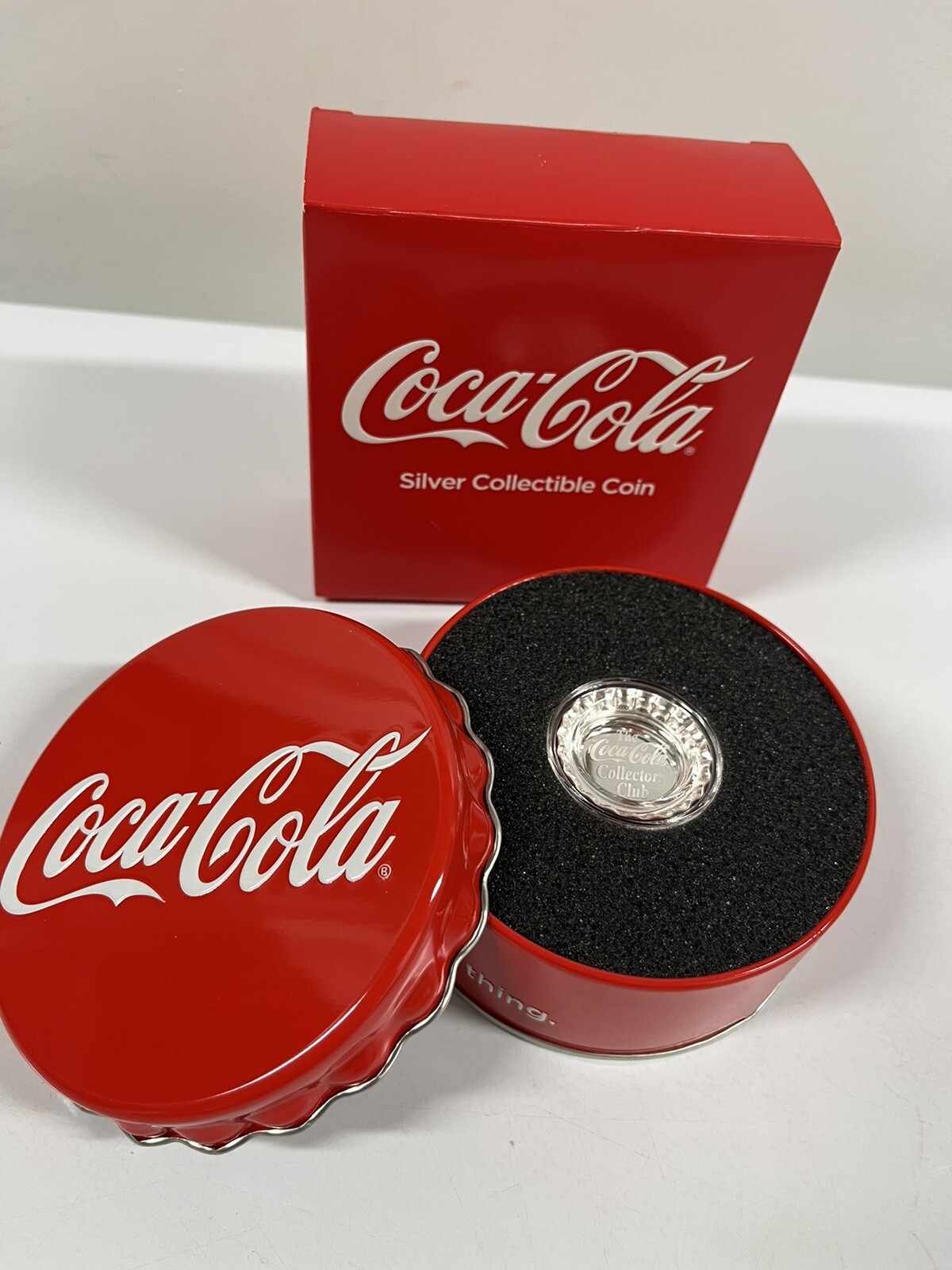 CocaCola Collectors Club Silver Bottle Cap Coin 6 GRAM .999 Limited
