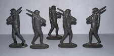 5 VINTAGE Toy Lead Soldiers Infantry / marching Figures unpainted WW1