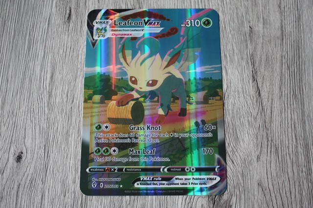 Leafeon VMAX #205 (Evolving Skies (2021))