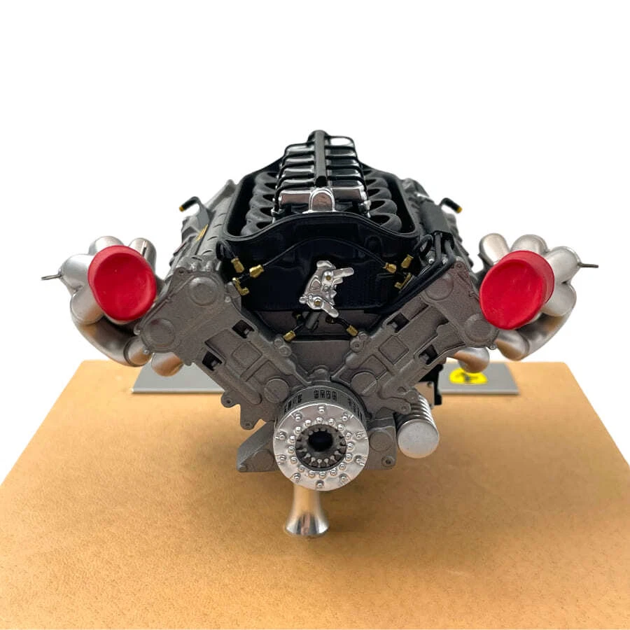 Modellino Motore Amalgam 1/8 Ferrari F1 2000 V10 3.0 Schumacher - Barrichello - Immagine 4 di 4