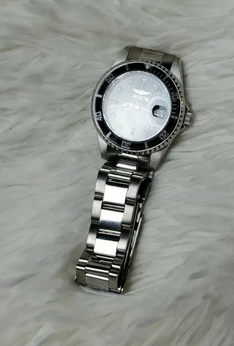 Invicta Quartz Movement Watch - Picture 10 of 12