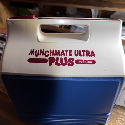 Vintage Igloo Personal Lunch Cooler - Munchmate Ultra Plus - Blue & White