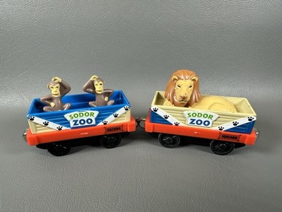 Thomas & Friends Take n Play Along Sodor Zoo Lion & Monkey Cars 2006 Not Tested