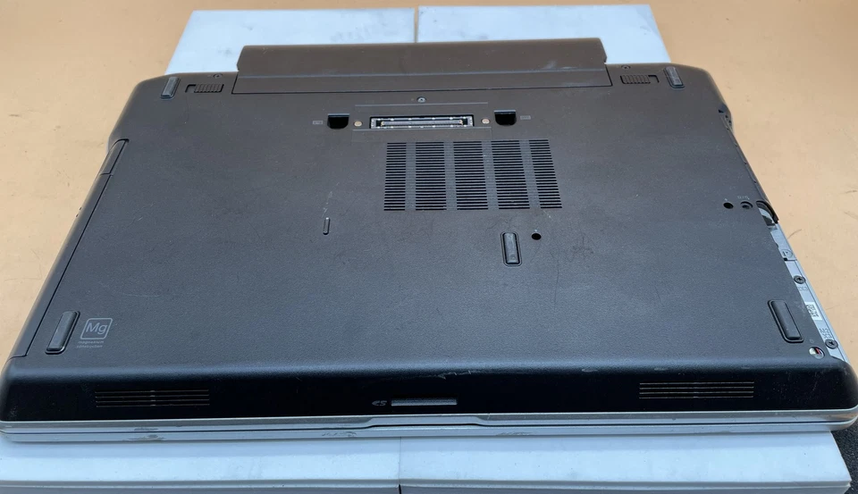 Ноутбук Dell Latitude E6330 Intel Core i3 Windows 7 только без жесткого диска на запчасти - Изображение 3 из 4