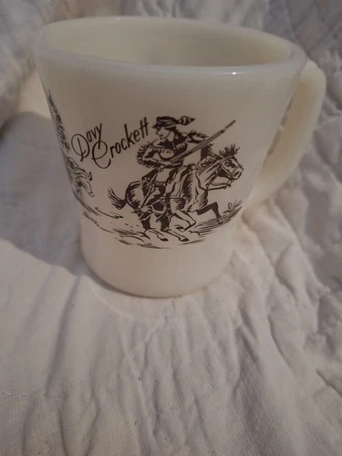 VTG DAVY CROCKETT D HANDLE FIRE KING MUG, CUP OVEN READY 3 1/4" TALL X 3 1/4" D