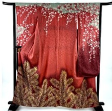 Japanese kimono SILK"FURISODE,GLD leaf/thread,Pine leaf,Plum,Signature,5'4".4689