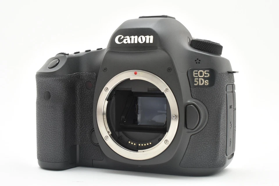 Canon EOS 5DS 50.6MP Digital SLR Camera Body w/Strap From Japan (Near Mint) - Image 2 of 4