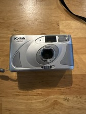 Kodak KV260 35mm Camera Focus Free 28mm Lens