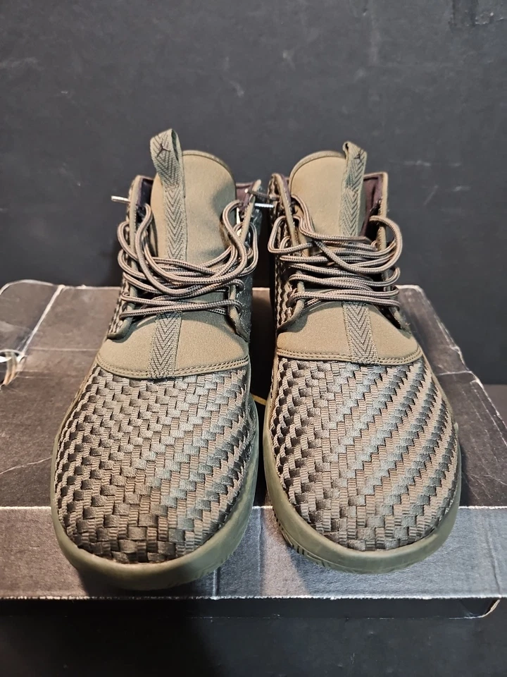 Nike Air Jordan ECLIPSE CHUKKA Cargo Verde Oliva Secuoya Fibra de Carbono Zapatos 10 Foto 2 de 4