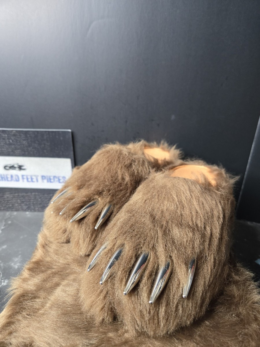 New Bravest Studios Bear Claw Brown Size New In BOX