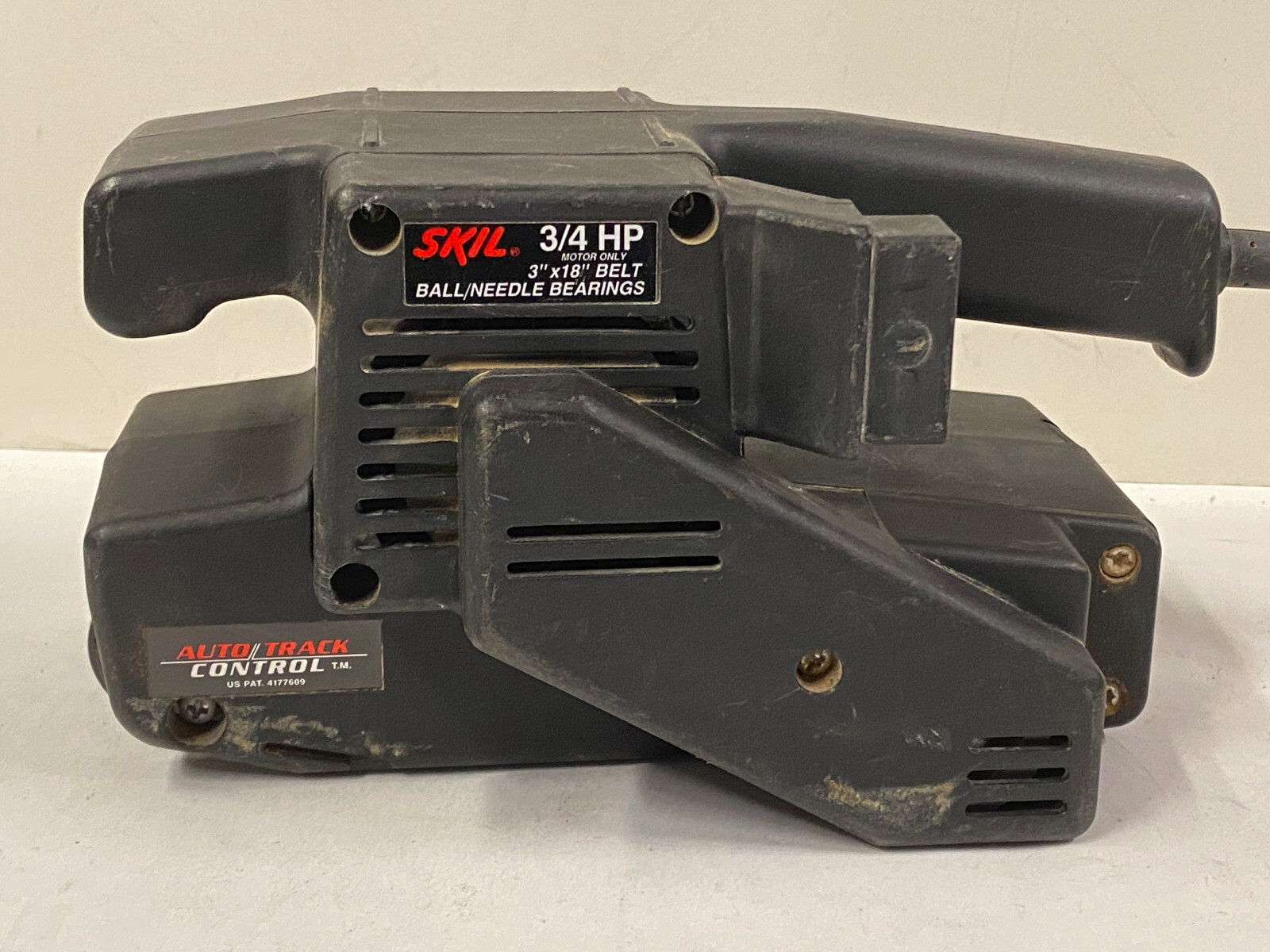 Skil 7313 4.5 Amp 700SFPM 3/4HP 3x18" Belt Sander No Dust Bag