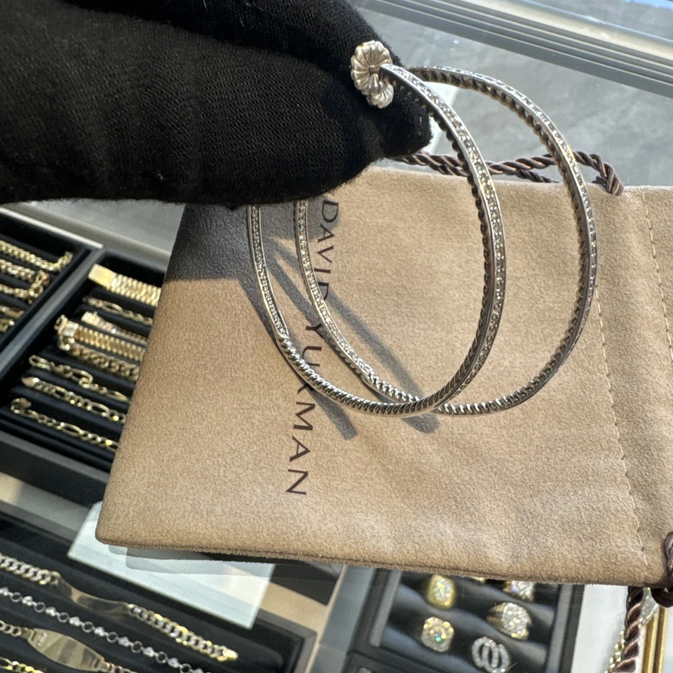 Aros de plata David Yurman pavé diamante Foto 4 de 4