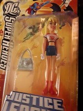 Figura de acción DC Comics Supergirl 3 1/2 pulgadas nuevo 2005 Tri Logo posable J2021
