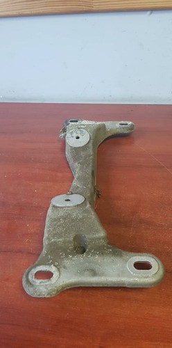 BMW 1 E81 118d Getriebehalter Halterung 6771064 2.0 Diesel 105kw 2008 10669321