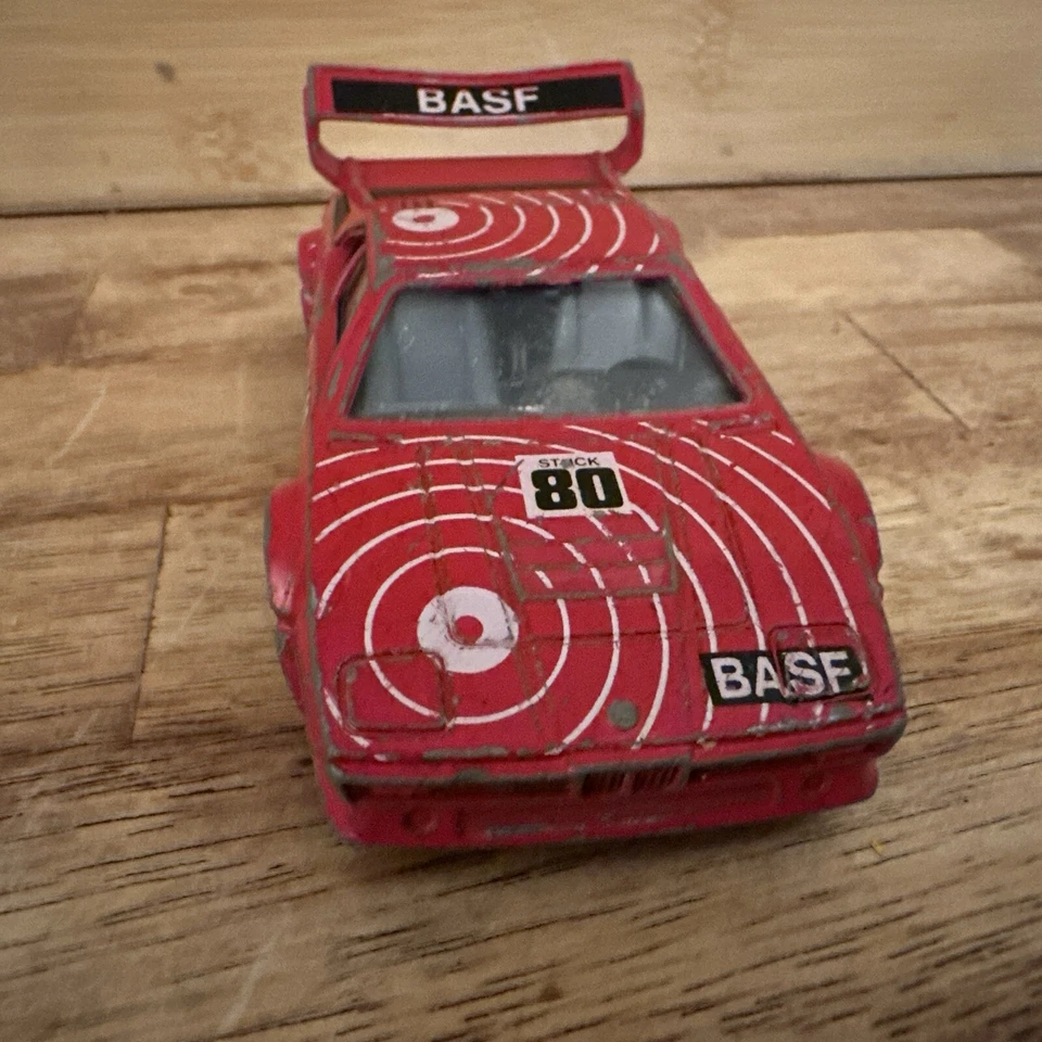 Corgi Diecast JCHome41 - BMW M1 Procar BASF Red #80 Damage - Image 2 of 4