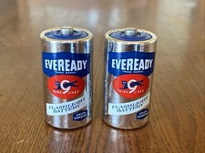 Lot Of 2 VINTAGE EVEREADY NINE LIVES NO 935 C BATTERIES Display Purposes Only 