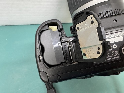 Canon EOS 20D 8.2MP Digital SLR Camera w/ 18-55mm Lens Tested And Functional - Picture 12 of 12