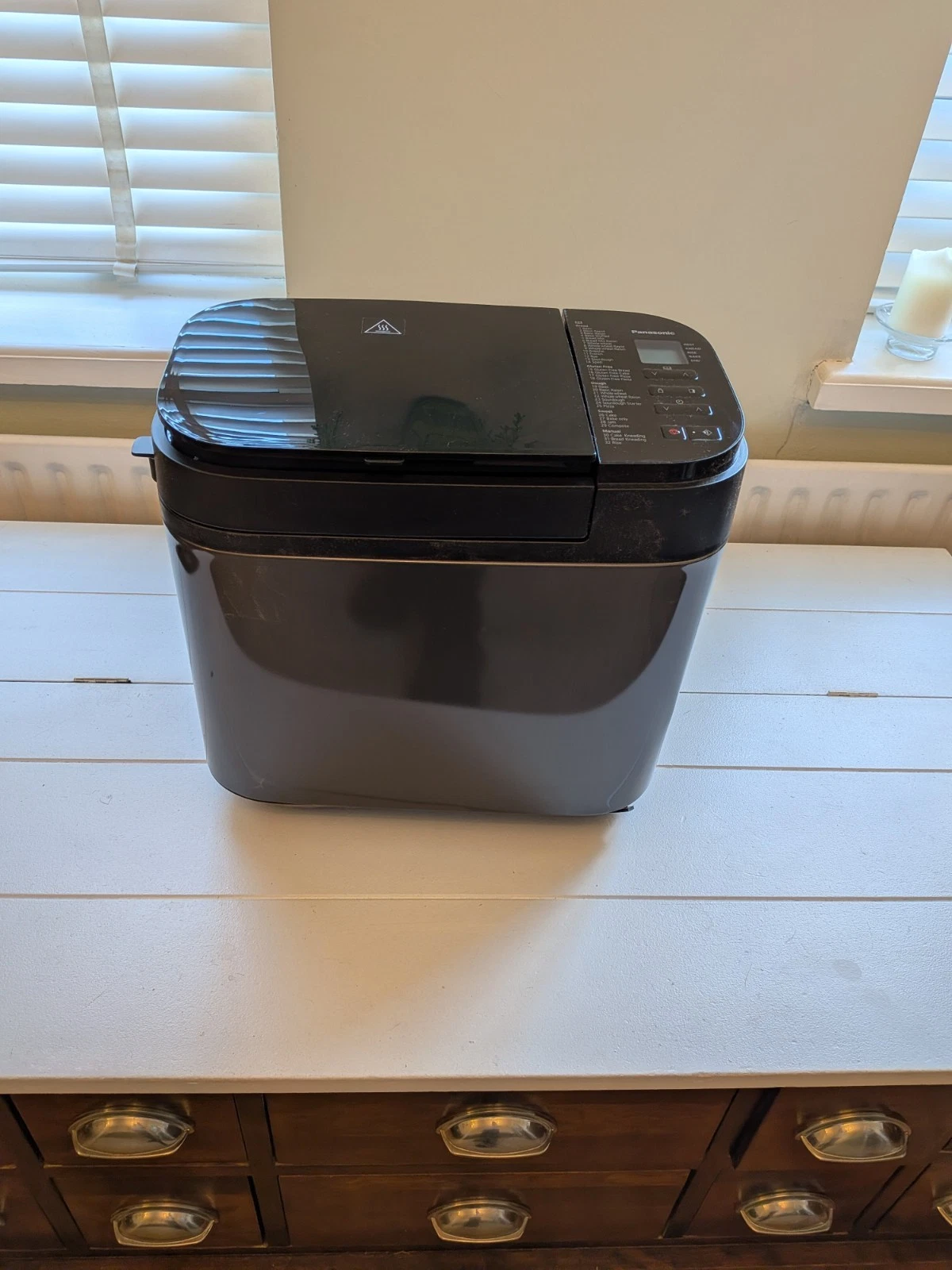 Panasonic SD-YR2540 Automatic Breadmaker..read description
Opens in a new window or tab