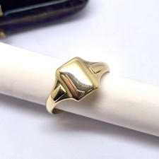 9ct Gold Signet Ring Size V Hallmarked 9ct Yellow Gold Vintage 1963 Rectangle