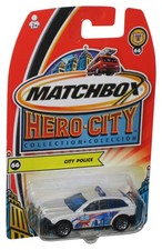Matchbox Hero City Collection 2003 City Police White Toy Car 66