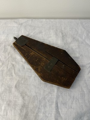 Antique Wooden & Metal Rug/Carpet Shuttle Needle Hooking Hand Weaving Tool