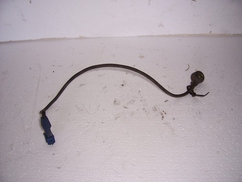 Audi Cabrio 8G (91-97) : Klopfsensor 2.0 ABK 1984ccm 85kW blauer Stecker