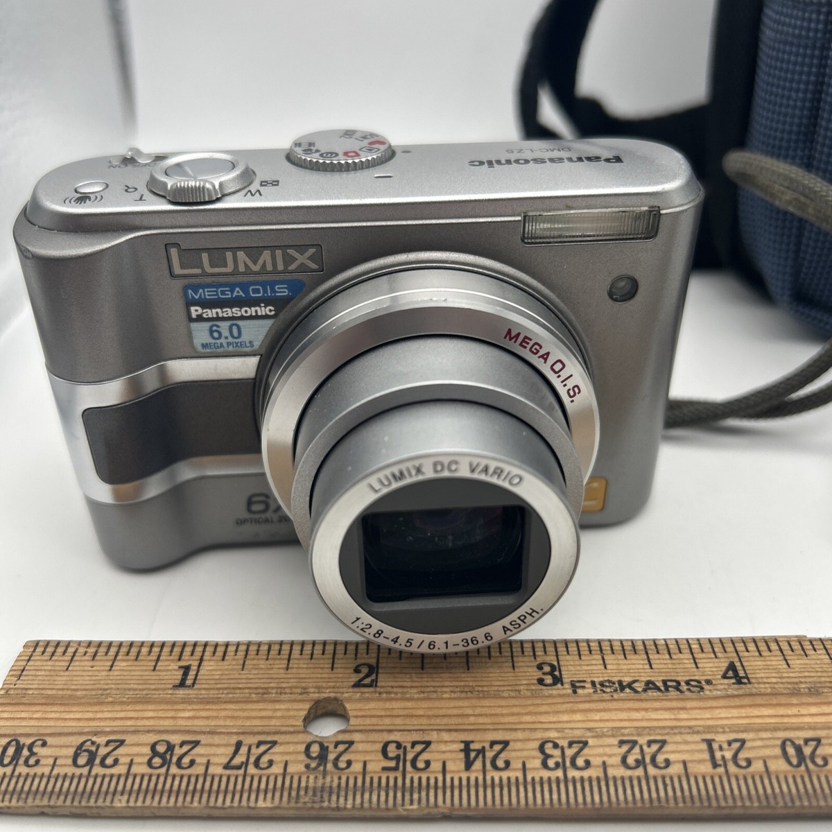 Panasonic DMC-LZ5 Lumix Mega O.I.S 6.0 Mega Pixel Digital Camera +