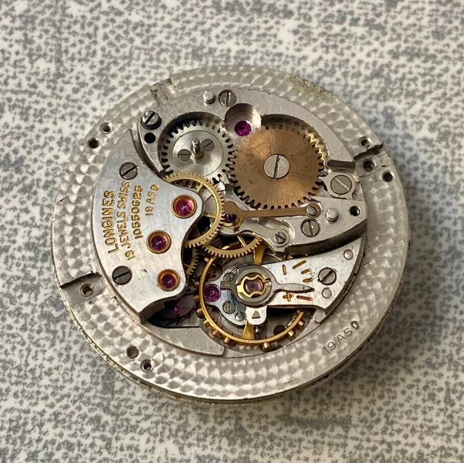 Longines Conquest Calendar Cal 19ASD Automatic Movement 19 Jewels Vintage Watch