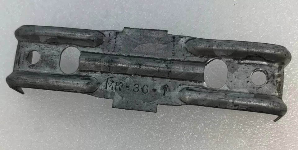 Plymouth Fury Barracuda 1969 marcador lateral delantero lámpara bisel paquete 2932922 nuevo en stock Foto 4 de 4