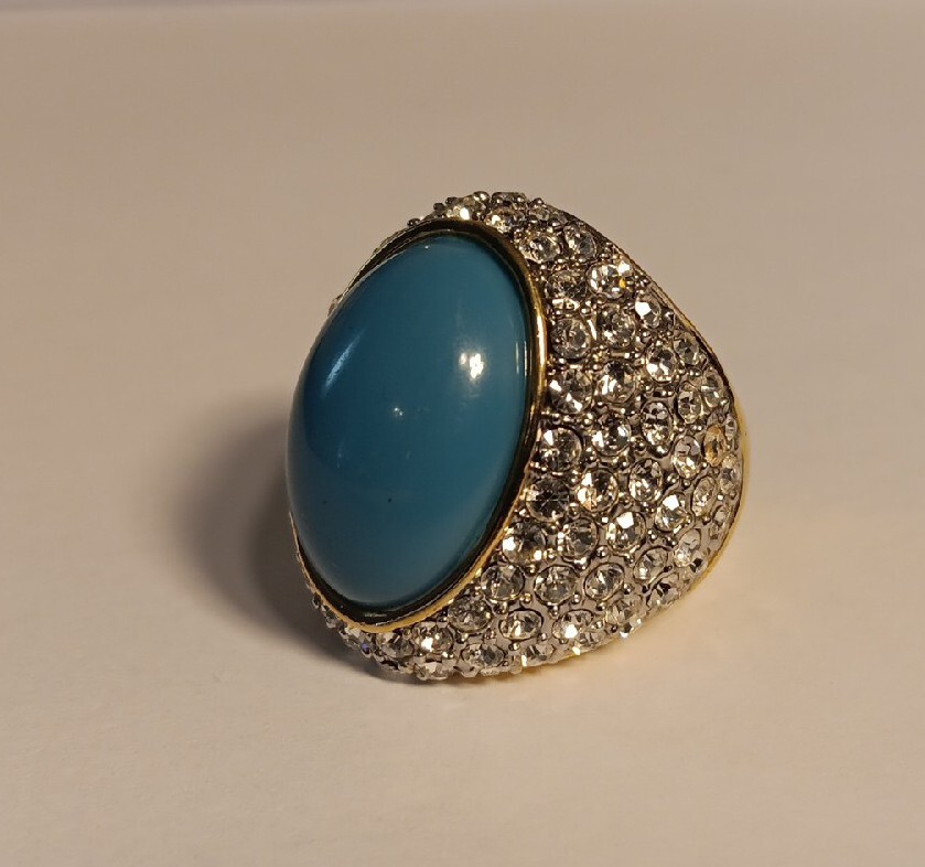 Turquoise Statement Ring With Sparkly Side Stones… - image 2