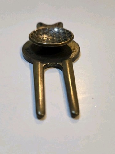 1992 PGA Championship Divot Tool & 1 Inch Flat Coin Golf Marker Bellerive C C - Picture 10 of 13