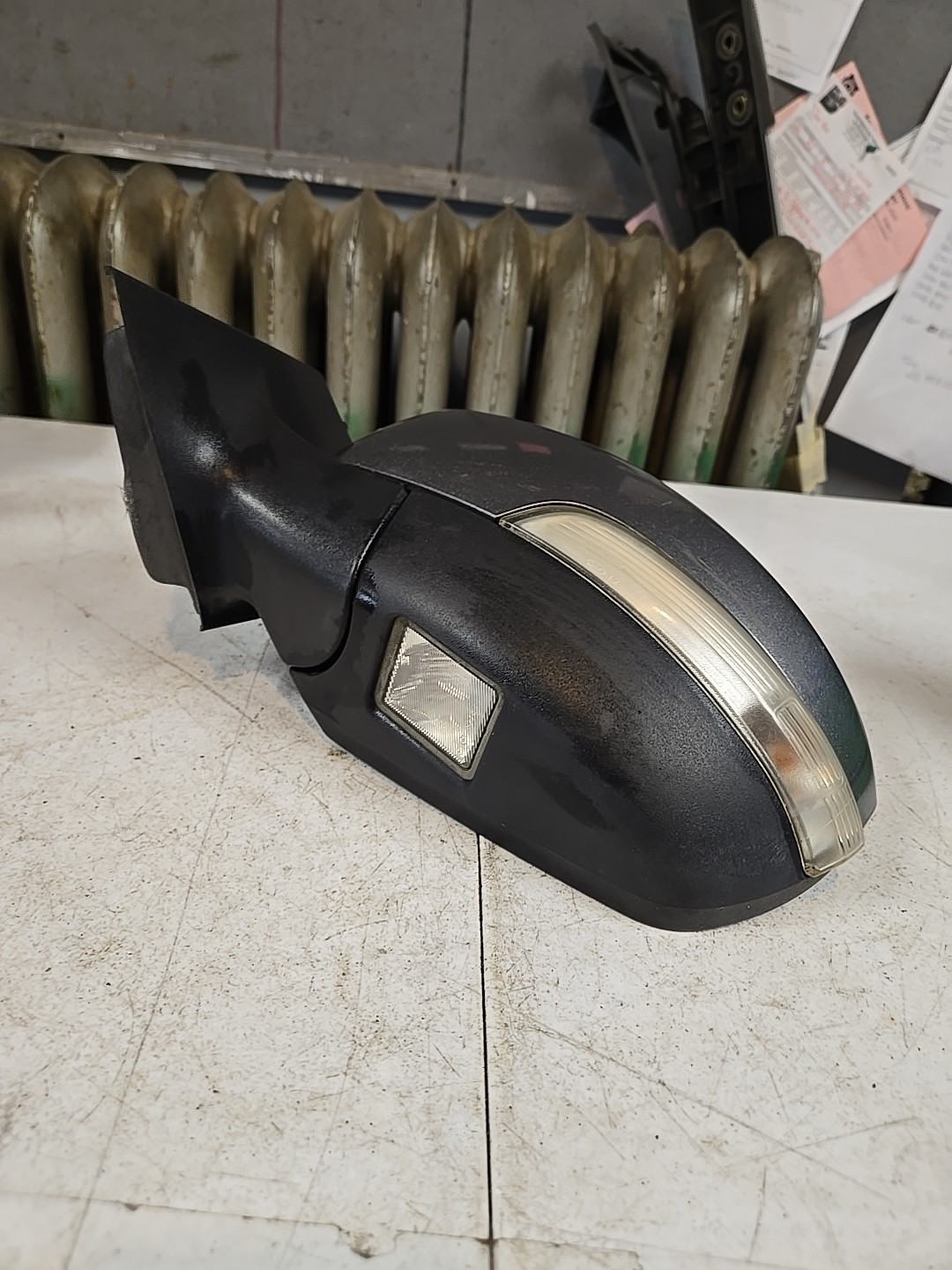 2012 Ford Focus Driver Side Mirror With Turn Signal Grey 053 3098