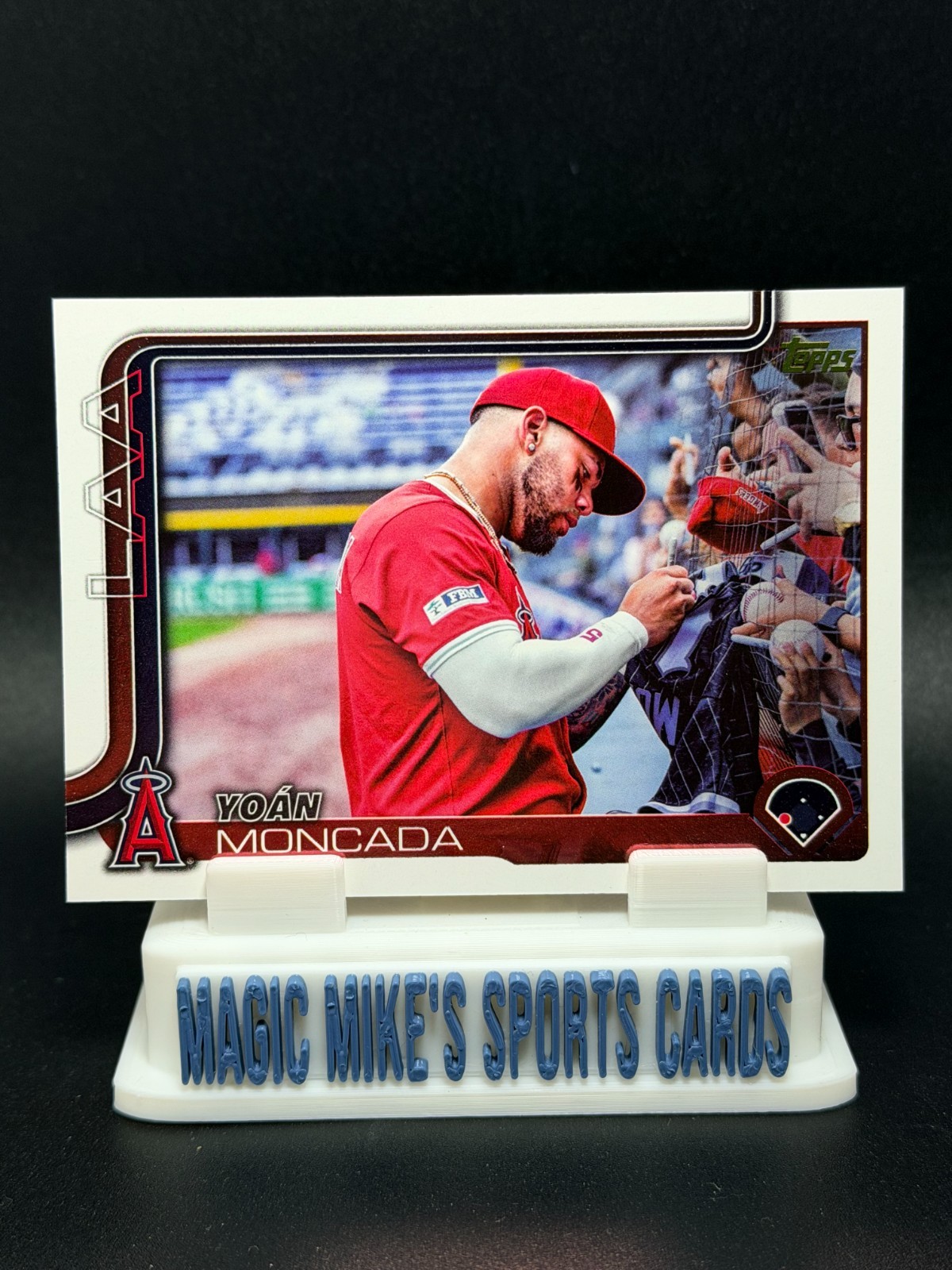 Yoan Moncada 2025 Topps Update #US24 Golden Mirror SP Los Angeles Angels