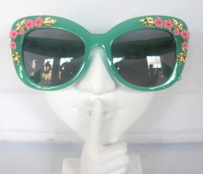 Victorian Trading Kitty Green Pink Floral Rhinestone Cat Eye Sunglasses 8B