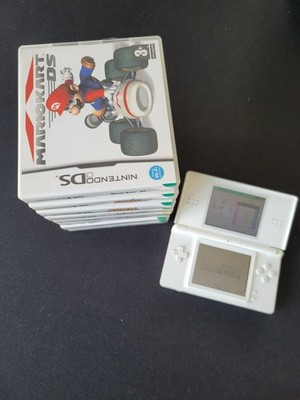 Nintendo DS Lite Weiß - 8 Spiele (Mario Kart, Sonic, Layton, Gehirntraining..)