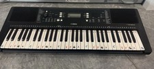 Imagen de Yamaha PSR-E363 61-Key Portable Keyboard Black USB Aux In Headphone Output