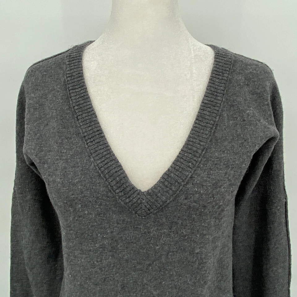 Винтажный Y2K Nike свитер женщин большой серый шерстяная смесь глубокий v-образным вырезом длинным рукавом логотип - Изображение 2 из 4