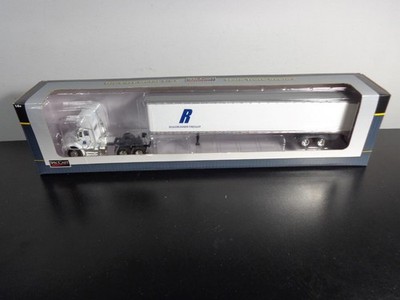 SPECCAST #34611 ROADRUNNER FREIGHT w/ INTERNATIONAL 8600 TRUCK and TRAILER 1/64