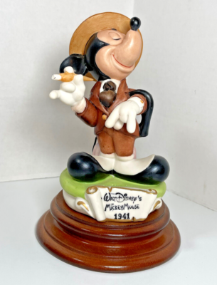 Mickey Mouse 1941 Capodimonte Disney Laurenz figurine + COA #2597