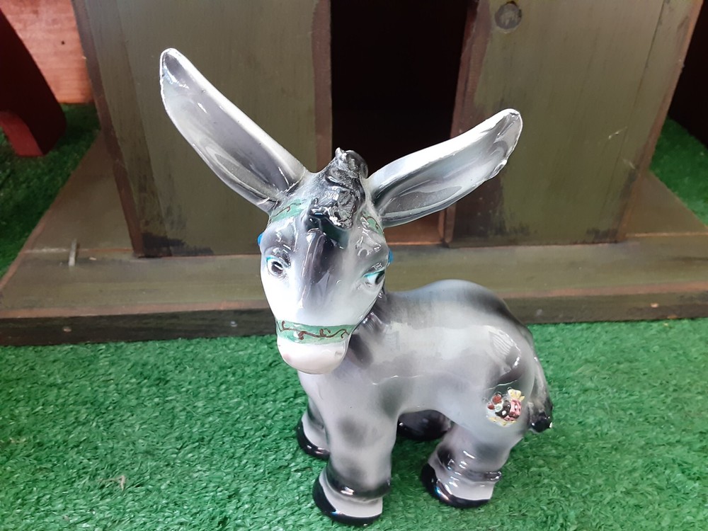 VTG L.E Italy Grey Hand Painted Ceramic Donkey LOOK/READ AS IS