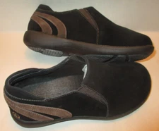 New Peace Mocs Denise Womens 6.5 Wide Black & Brown Cushioned Comfortable Shoes