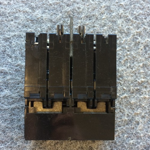 ITE Q2125BH QP2-B125-B PLUG-IN CIRCUIT BREAKER PARALLEL 2-POLE 120/240 125Av NOS - Picture 10 of 13