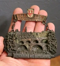 Vintage Rothenburg Germany Souvenir Medallion, pinback, crest, badge, charm,1982